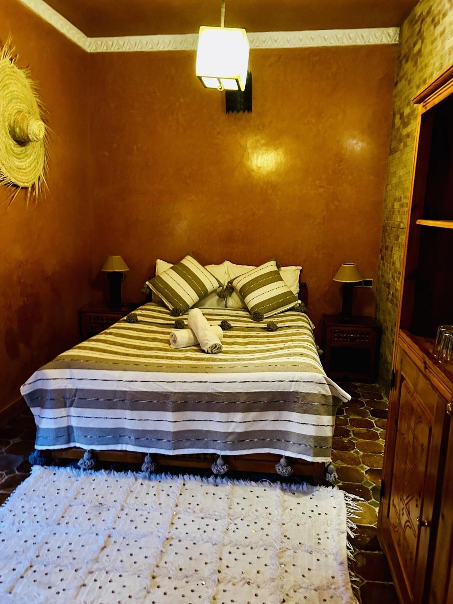 Kasbah Isfoula And Spa Ait Benhaddou Chambre photo
