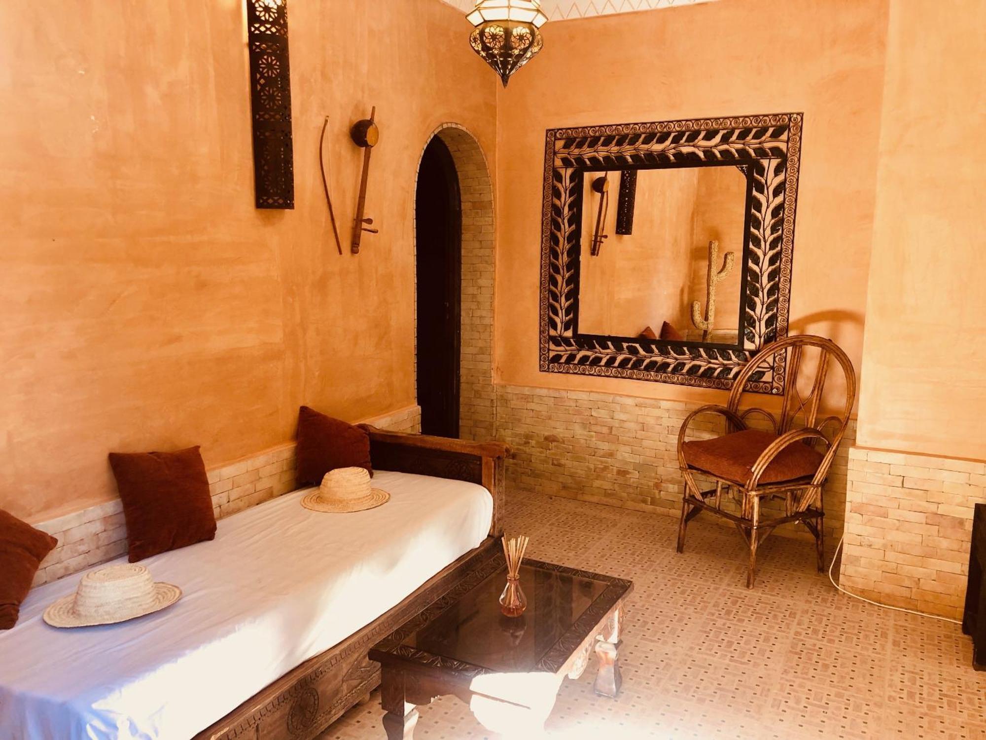 Kasbah Isfoula And Spa Ait Benhaddou Chambre photo