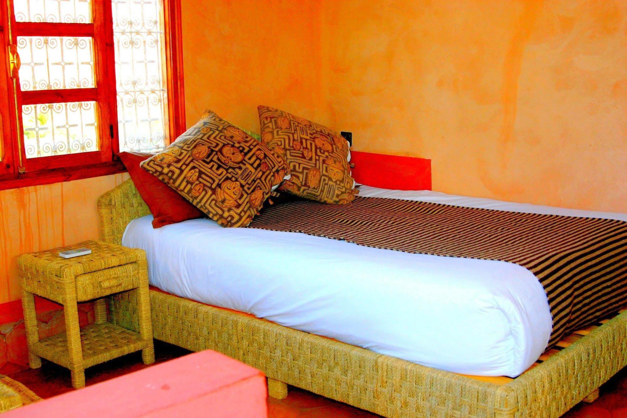Kasbah Isfoula And Spa Ait Benhaddou Extérieur photo